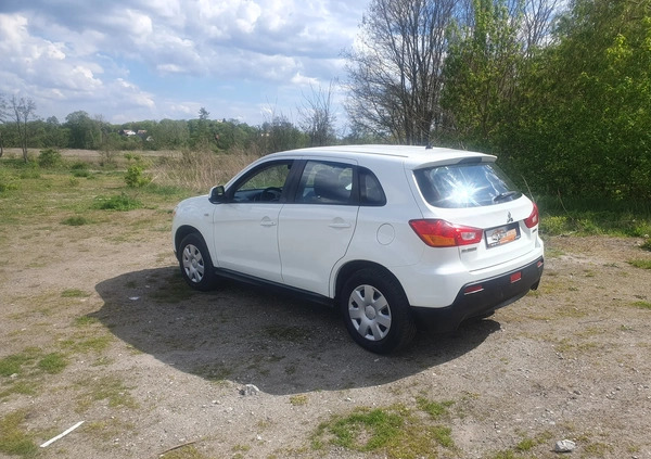 Mitsubishi ASX cena 26000 przebieg: 252122, rok produkcji 2011 z Zator małe 301